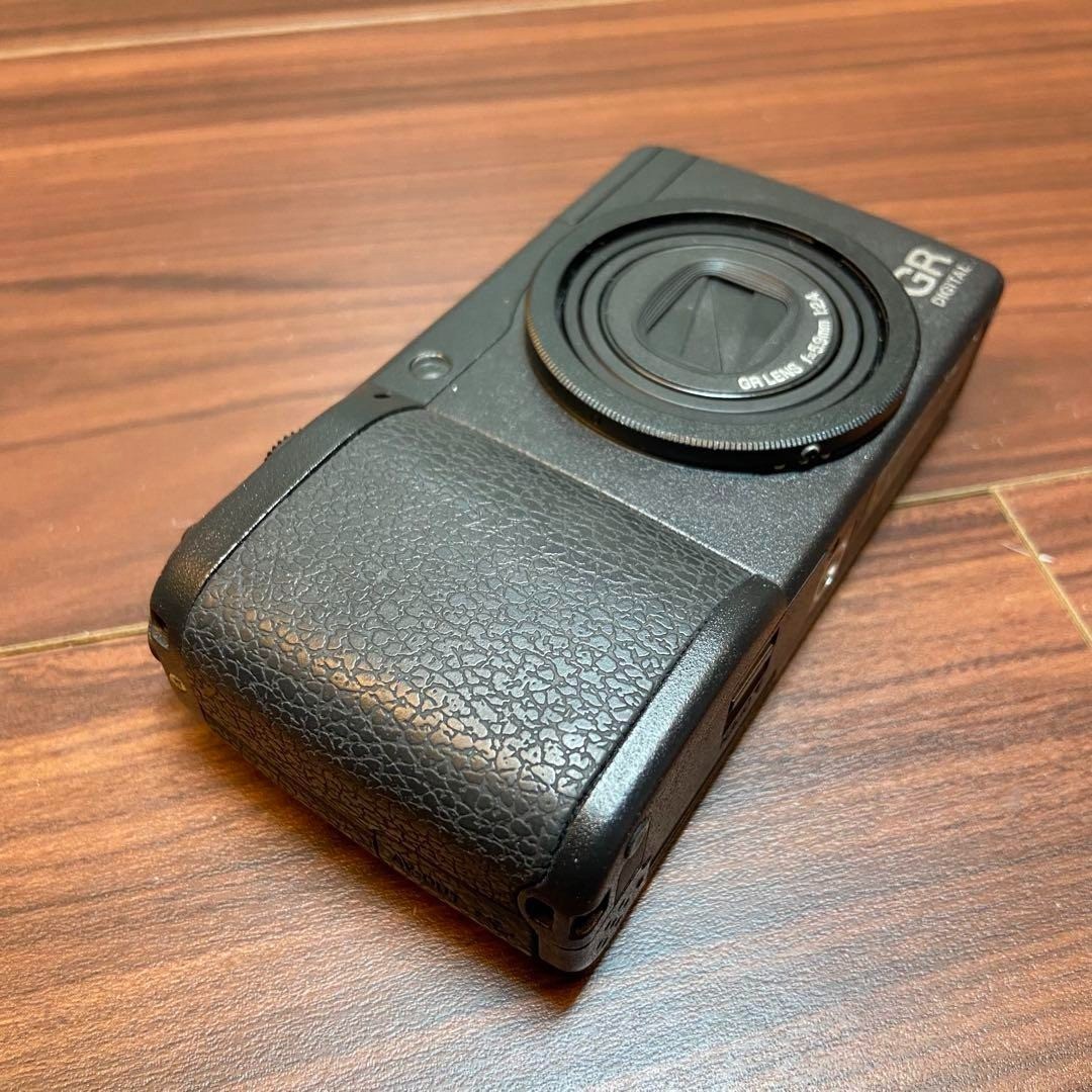 RICOH GR DIGITAL Ⅱ デジカメ 4080 Amazon | RICOH デジタルカメラ GR DIGITALII 1000万画素 GRDIGITALII