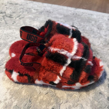 UGG Fluff Yeah Slide Big Kids Size 4 Plaid Punk Red/Black/White