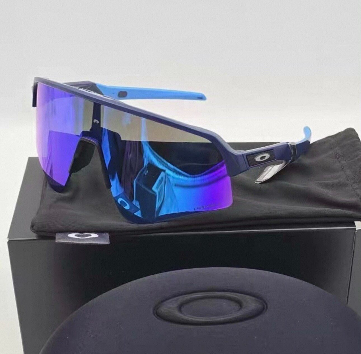 Oakley Sutro Lite Sweep OO9465 138mm Sunglasses with Matte Navy