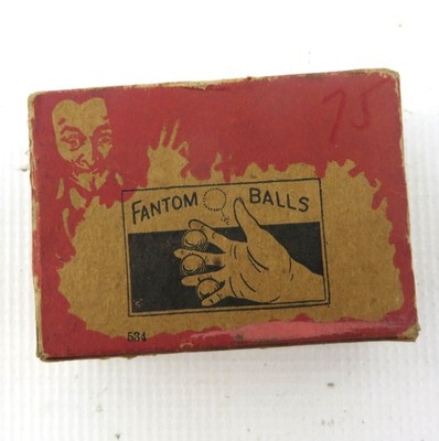 FANTOM BALLS Vintage 40s Magic Trick Shop Adams Gag Gift Antique