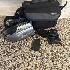 PANASONIC Vintage PV-L751D Palmcorder PalmSight VHS-C Camcorder Tested and Works