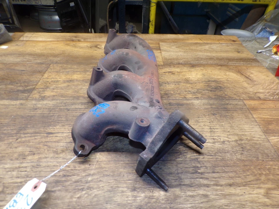 2015-2020 CADILLAC ESCALADE ESV GMC YUKON COLETOR DE ESCAPE DE PASSAGEIRO DIREITO - Imagem 2 de 4