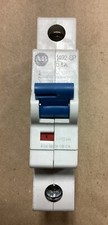 ALLEN BRADLEY CIRCUIT BREAKER  1492-SPM1D050   5 amp  SERIES D C19