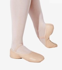 capezio lily ballet shoe- size 4