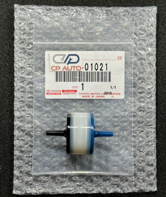 qanuta　LTD SuperV 74 - 82 TOYOTA CORONA VACUUM TRANSMITTING VALVE AISIN OEM