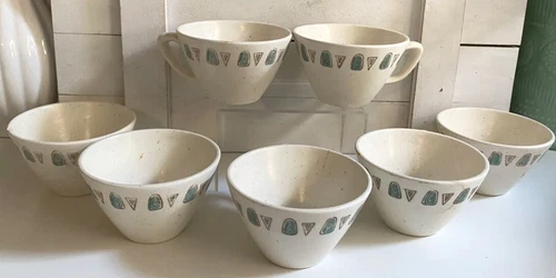 Vintage 1950s MCM Metlox Poppytrail Navajo Tea Cup Set Of 7 Mugs
