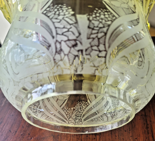 Veritas Oil Lamp ~Brass Font-Citrine Yellow Frilled Shade-Marble Column & Base - Picture 23 of 24