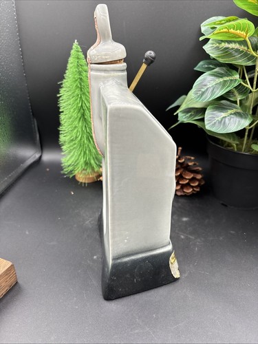 Vintage 1968 Jim Beam Decanter Bottle Harolds Club Reno Slot Machine Empty - Picture 6 of 9