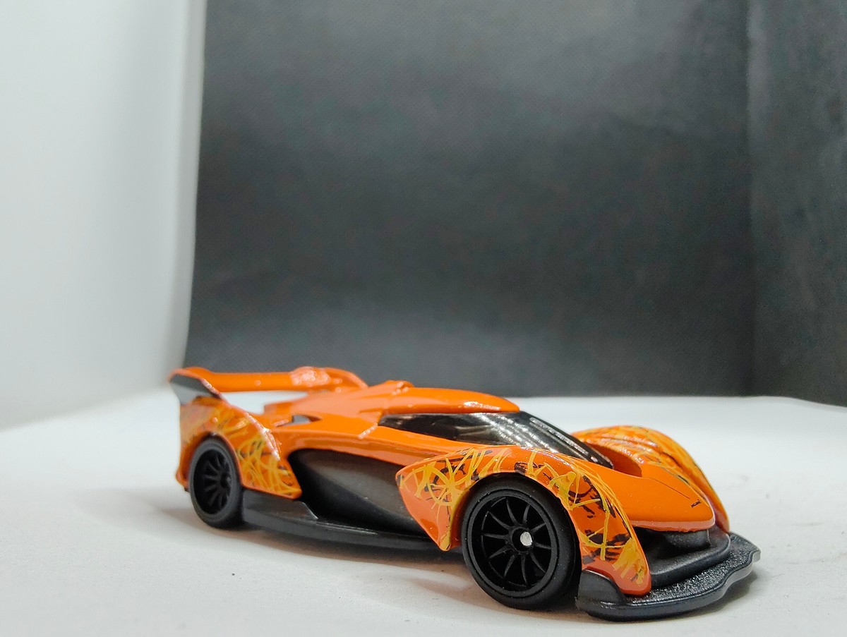 2024 HOT WHEELS PROTOTYPE FACTORY TEST RUN Orange McLaren Solus GT