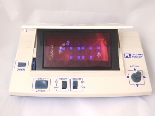 Bandai electronics LSI push up Game Watch Kiteyo Perman Showa 1981 Handheld game - Picture 3 of 7