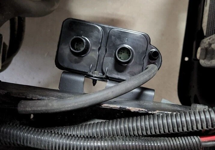 1987-1993 KIT DE RESTAURAÇÃO DE VASILHA DE CARVÃO FORD MUSTANG VENDA DE RAPOSA FORA DA LEI! - Imagem 4 de 4