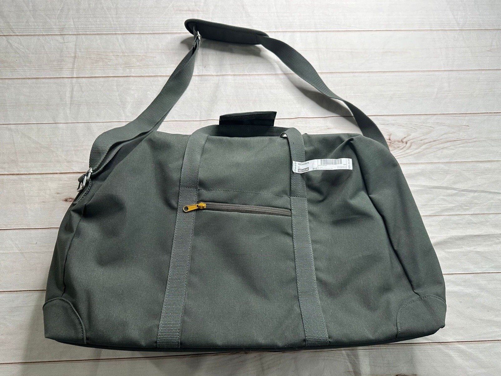 NWT IKEA DROMSACK Weekend bag olive 42 L  (11 Gallon)