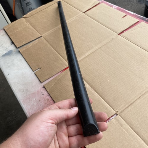 86-88 Fiero GT Rear Quarter Panel Body Side Molding RH (Smooth) A42 - Picture 3 of 7