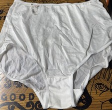 VINTAGE BESTFORM GRANNY PANTY   SIZE 10. WHITE. TLC SPOTS