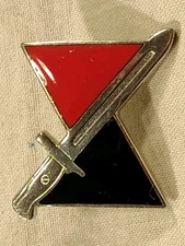 Vintage USAMM 7th Infantry Division Armed Forces Crest Lapel Pin