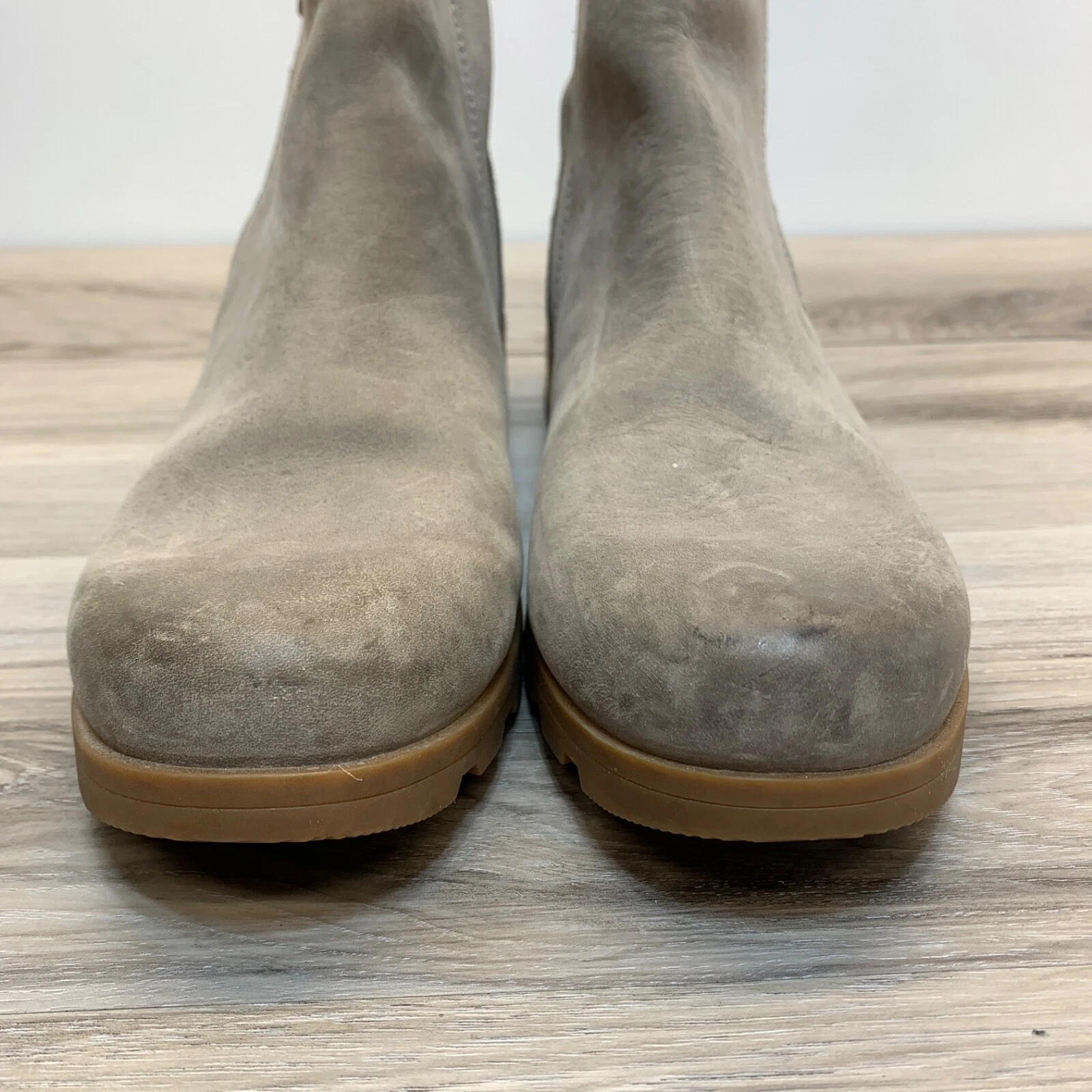 sorel emelia waterproof suede ankle zip-up boots