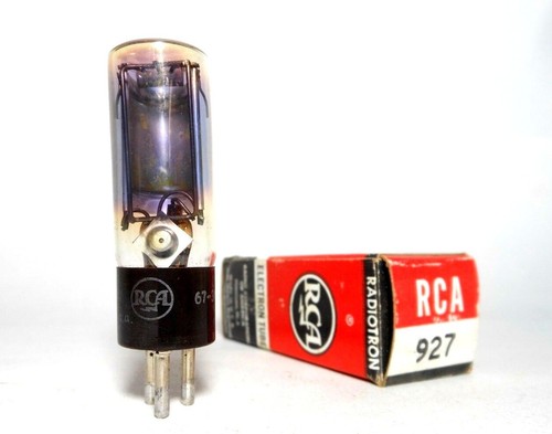 927 Vacuum Tube RCA USA NOS NIB CE-927 Photodiode 1P32 16MM Projector - Picture 2 of 2