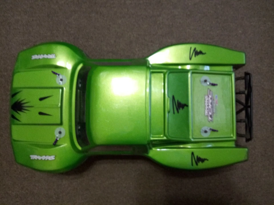 30 1/10TH SCALE RC CAR BODY CLIP PIN PURPLE PULL TABS NO CLIPS INCLUDED - Image 4 of 4