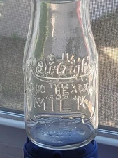 Vtg Rawleigh's Farms Milk Freeport ILL Dairy Bottle Half Pint Good Health Milk