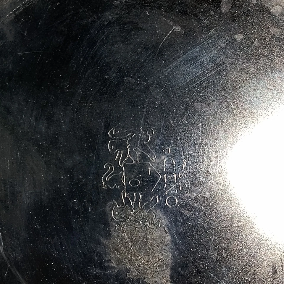 Vintage Oneida Silver Plated Footed Coffee Tea Pot  10.75" Hinged Teapot Tarnish - Image 4 of 4