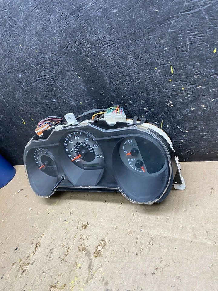 Instrumento velocímetro Nissan Pathfinder Xterra Cluster 2002-2004 OEM U5572 DG Foto 3 de 4