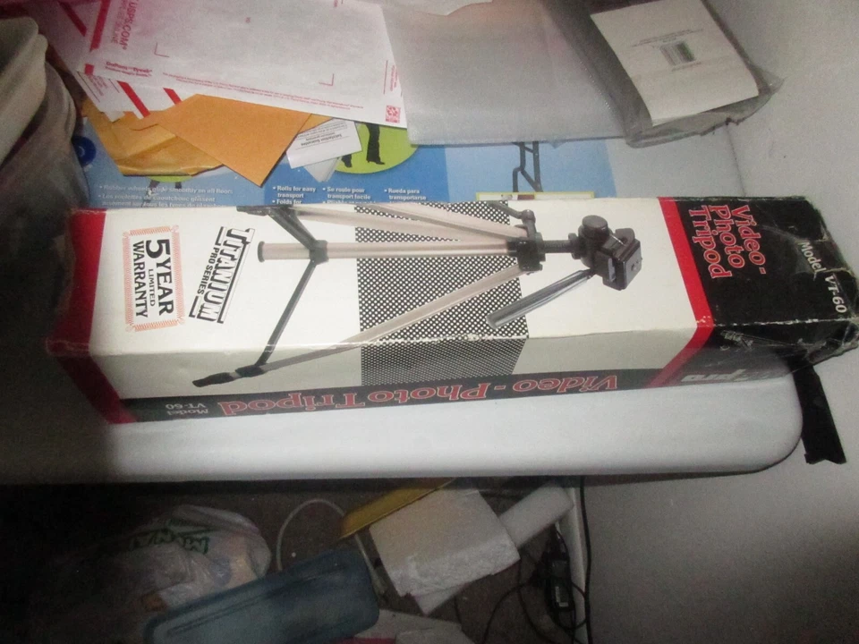 VidPro Video-Photo Tripod Model VT-60 54.5" New (Other) - Image 2 of 2