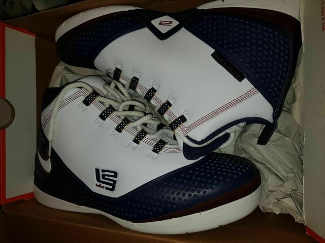 nike lebron soldier 2