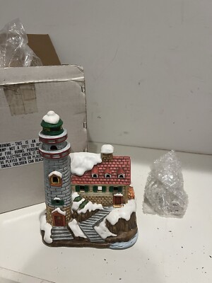 Vintage 1988 Lefton Colonial Lighthouse Gulls Nest Christmas Village Lighted