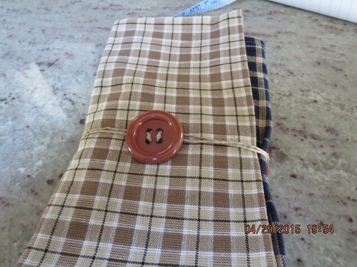 SET OF 4 PLAID NAPKINS--#R34-10 - Picture 10 of 24
