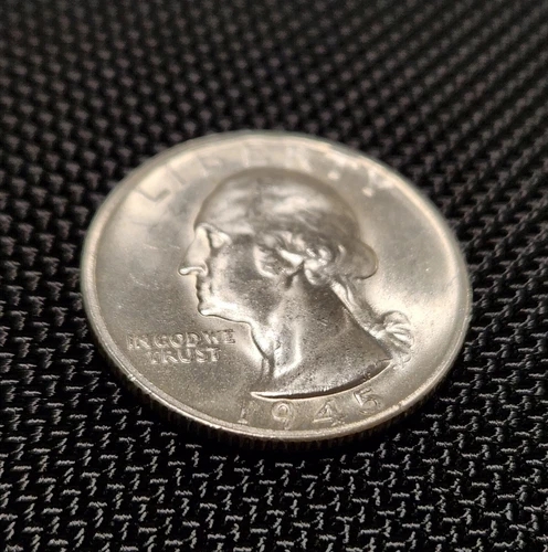1945 S - Washington Silver Quarter - USA - Silver Coin - BU