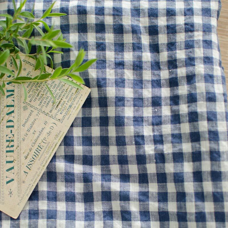 Tissu Lin Lavé Elise Petit Vichy Azur - Vendu Au Demi-mètre, 140 Cm De Large, Carreaux Bleu Et Blanc