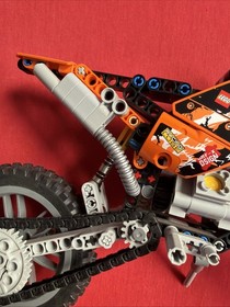 LEGO Technic 42007 Moto Cross Bike &ndash; InComplete
