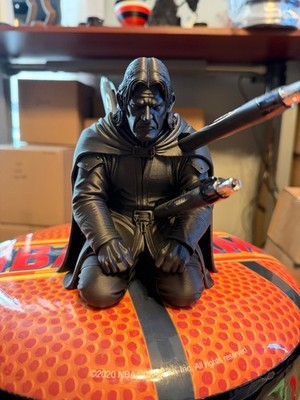 Boromir Slain Pen Holder