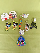 Lot of 6 Disney Mickey  Minnie  Goofy Keychains NWT 
