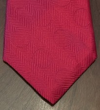 Tommy Hilfiger Red 100 Silk Men  s Neck Tie Made In China