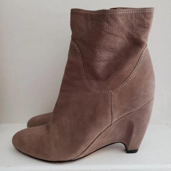 Botinhas Corso Como couro acastanhado tamanho 7.5 wedge - Imagem 3 de 4