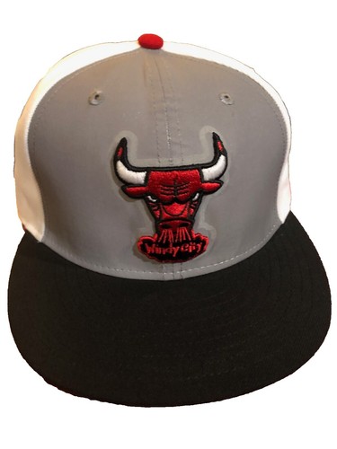 Chicago Bulls Windy City Hardwood Classics New Era Sz 7 1/2  display picture 1