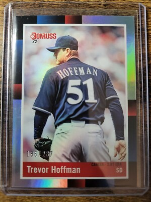 2022 Donruss Trevor Hoffman Retro 1988 Career Stat Line Parallel 186/287 #252