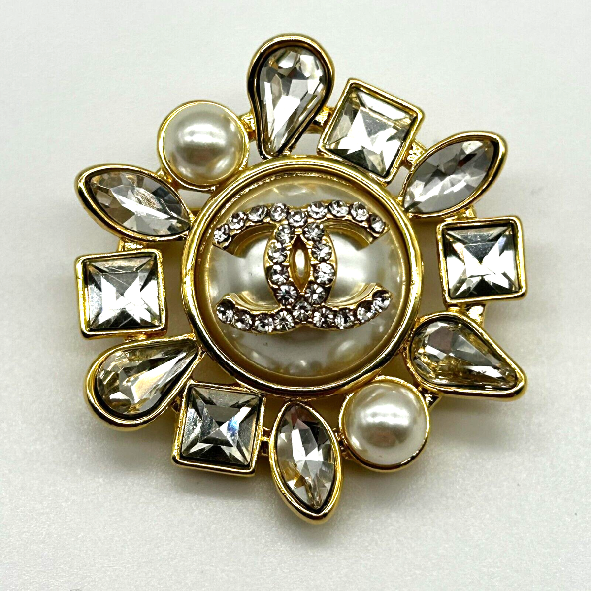 アクセサリー CHANEL CCLogo Pin Brooch Faux Pearl Gold CHANEL Women's Brooch CC Logo Faux Pearl & Crystal Pin | eBay