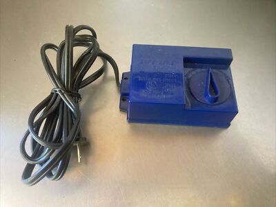 Life-Like Hobby Transformer 390 -J HO Scale Train Power Supply