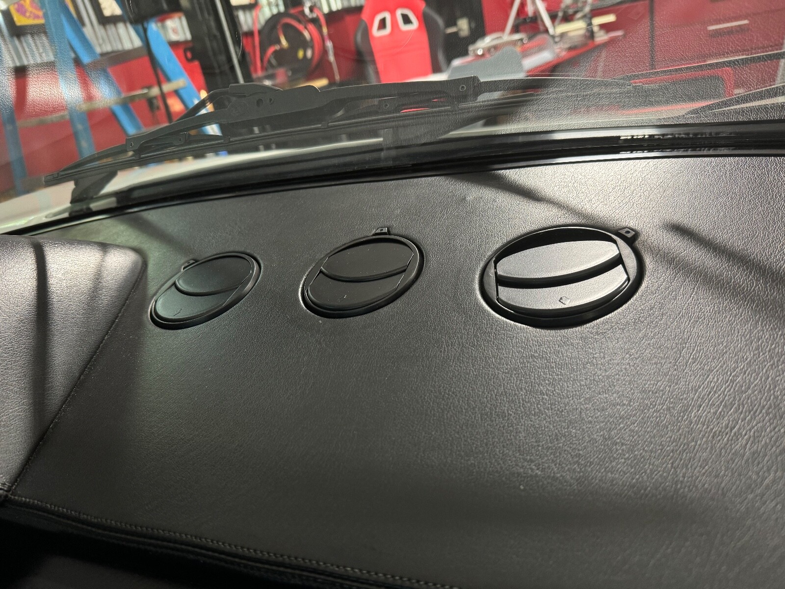 Replacement for 1985-89 Ferrari 328 Dash Vent