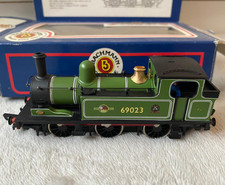 Bachmann 31-051 Class J72 BR Green 69023 Locomotive