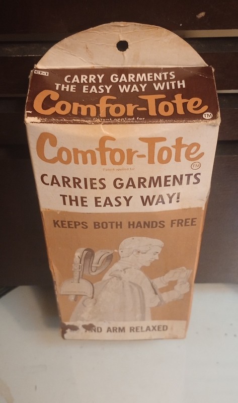 RARE Vintage COMFOR-TOTE Leather Garment Carrier Strap w Original Box MCM Travel