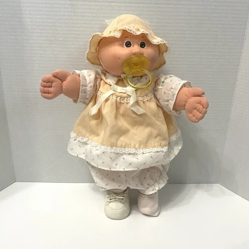Cabbage Patch Kids Preemie Vintage 1985 w/ Clothes & Pacifier Brown Eyes Blonde