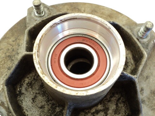 Polaris Xpress 400 Two Stroke #9519 Front Left Wheel Hub - Picture 4 of 5
