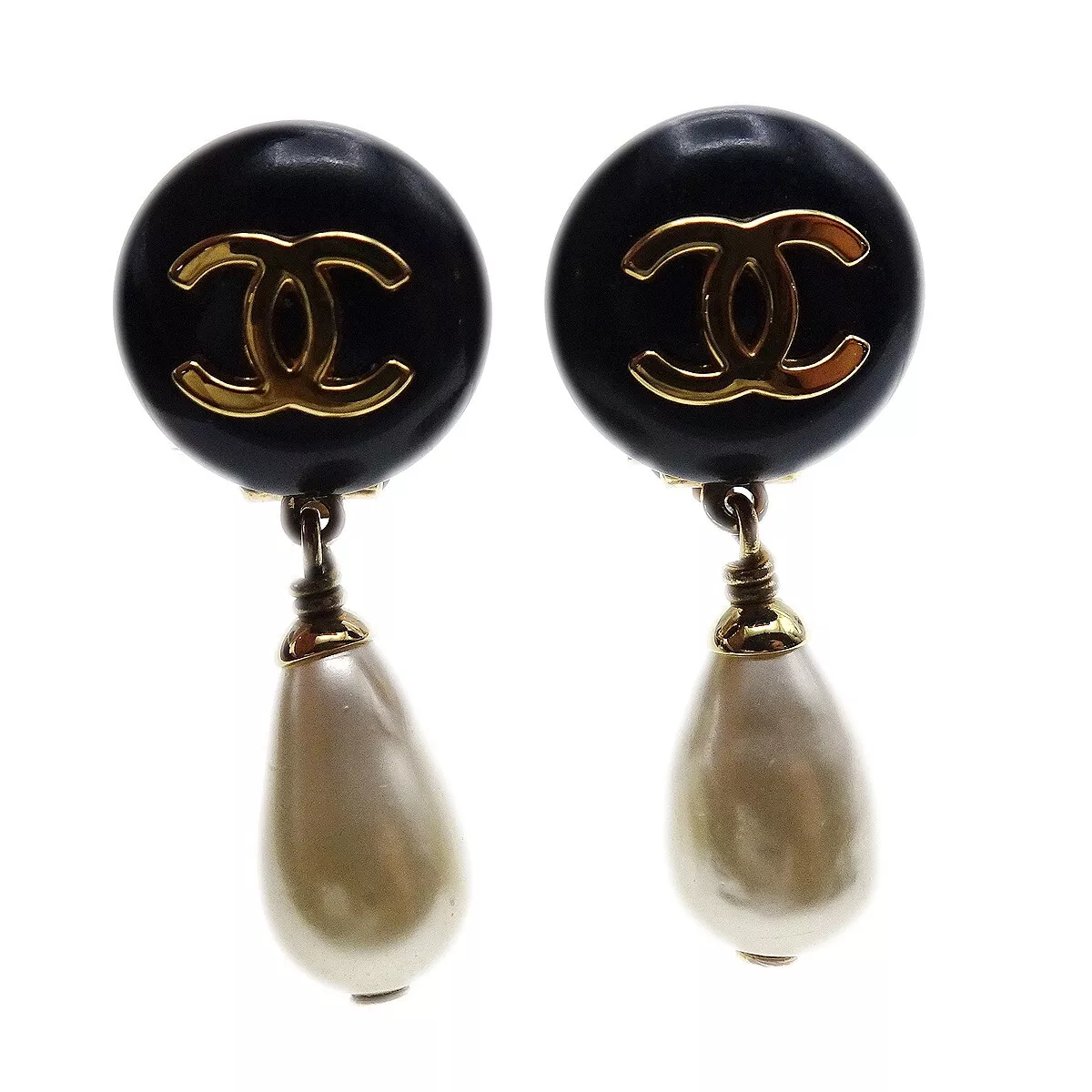 Chanel black pearl earrings deals