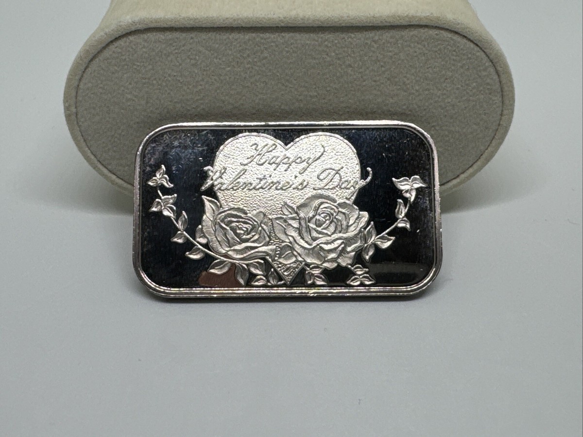 GMHO119○VARO.S.A. VALENTI / バロッサバレンティ チェ Valentine's Day Red Solid Chocolate Roses