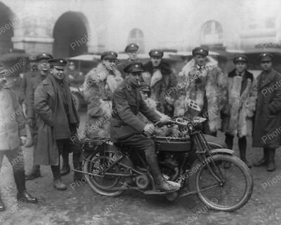Ambulance Motorcycle Italy World War I 1916 8