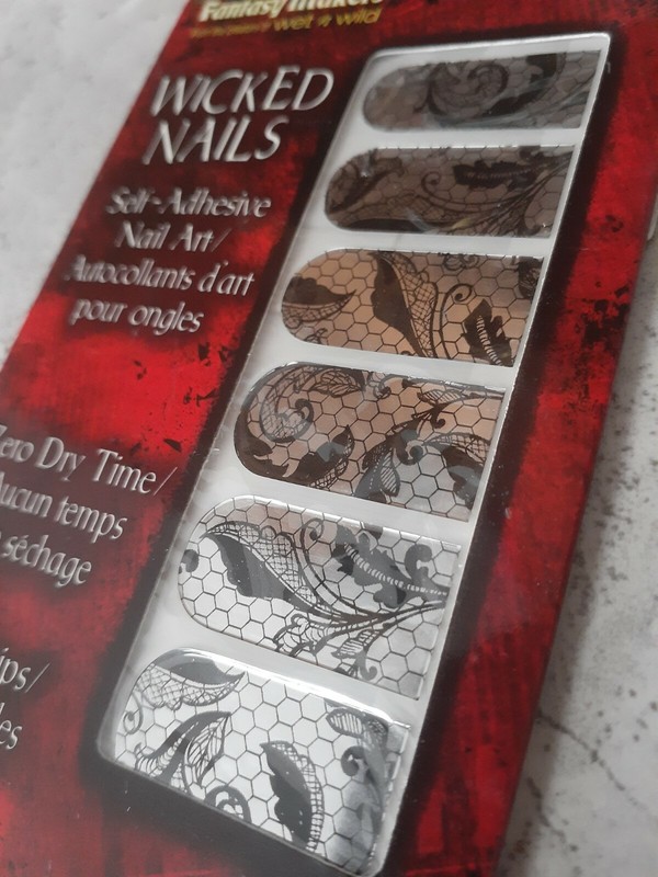 Self-adhesive Nail Art "Tangled In My Web" Wicked Nails Stickers wet n wild