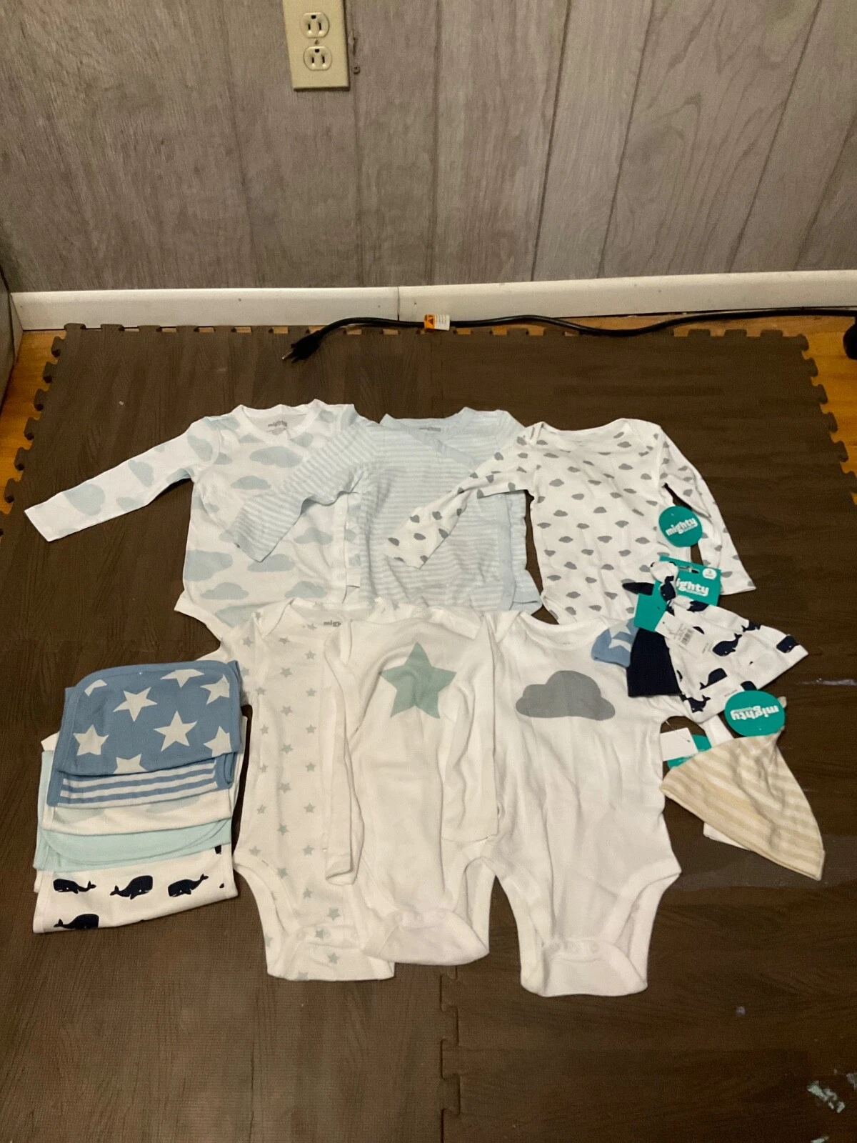 Baby Clothes lot. Boy 9 months. baby accessories. Blue, gray, cloud. 13 pieces.